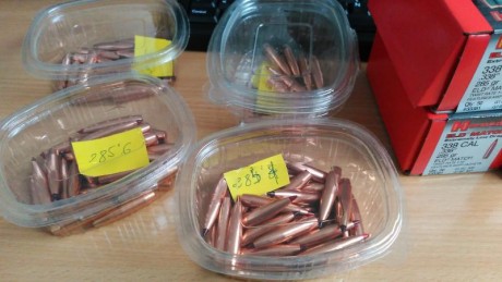 Lo dicho en la cabecera Vendo proyectiles Hornady ELD-M cal.338 285grs son del orden de 5 cajas están 00