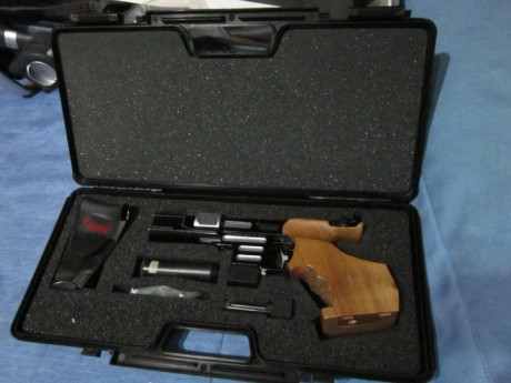 Hola.
Pongo a la venta, pistola Pardini HP calibre 32 WC.
La empuñadura es para diestro, talla "M 01