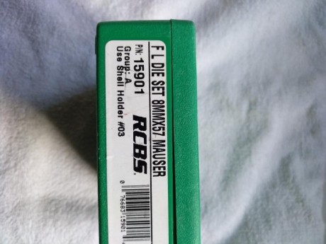 En venta un juego de dies marca rcbs para calibre 8x57 Mauser 
Están prácticamente a estrenar 
45€ con 00