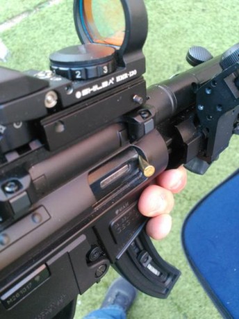 Os cuento lo que le pasa a mi gsg5 cal 22lr. He probado varias marcas de cartuchos para mi gsg5 y me da 01