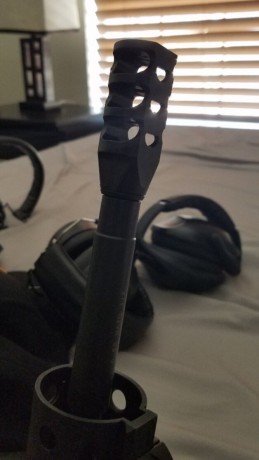 Se vende freno de boca con rosca 1/2 x28 

80 euros envio incluido 00