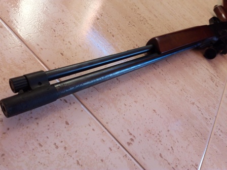 Vendo por falta de uso rifle del 22lr, marca Winchester modelo 290lr.

Funciona a la perfección, no se 141