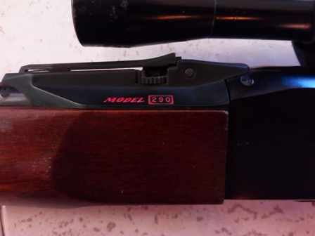 Vendo por falta de uso rifle del 22lr, marca Winchester modelo 290lr.

Funciona a la perfección, no se 140