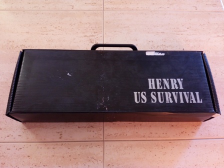 Para hacer un poco de limpieza en el armero vendo carabina  HENRY SURVIVAL  AR-7 en calibre 22lr.

Se 10