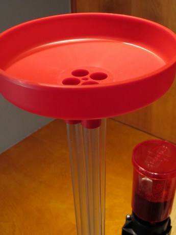 Vendido

Vendo "case collator" completo, es decir , alimentador de vainas para prensa progresiva.
El 12