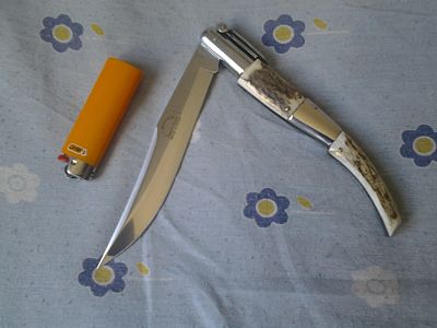 Nueva, de colección, con 16 cm de hoja, por 40 euros más gastos de envío o entrega en mano en Madrid. 00