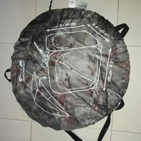 Se vende puesto de caza a extrenar impermeable.
Pvp 70 € 00