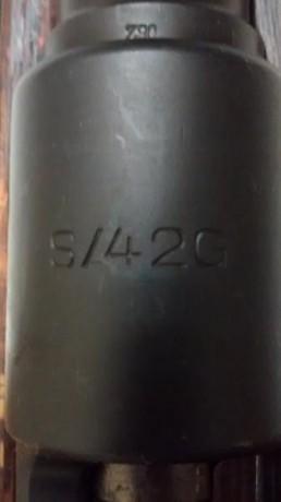 Vendo Mauser K98 S-42 G de 1.935 cal. 8x57 en muy buen estado y según me dijo un forero, de captura rusa.

Maderas 01