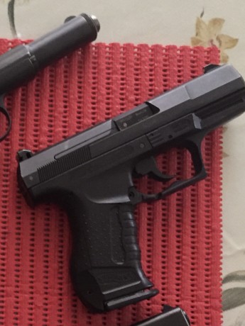 Lo dicho cambio pistola Walter p99 en 9mm con su maletín original, dos cargadores y todos sus accesorios 10