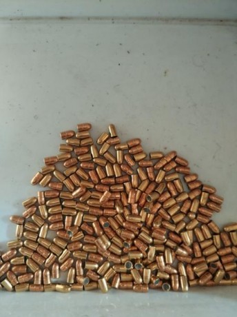 Se venden las siguientes puntas y vainas, son todas nuevas, sin ningún uso, a los precios habría que añadir 01