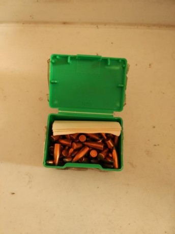 Se venden las siguientes puntas y vainas, son todas nuevas, sin ningún uso, a los precios habría que añadir 22