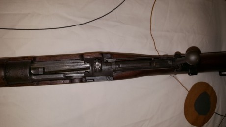  amigo Juan, siempre liado, me ha pedido que ponga en venta varias armas de su propiedad.
 Un fusil Cetmetón, 42