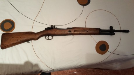  amigo Juan, siempre liado, me ha pedido que ponga en venta varias armas de su propiedad.
 Un fusil Cetmetón, 50