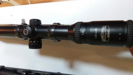 Visor Schmidt bender de batida 1.25-4x20 con retícula iluminada , tubo de 30mm.  
Perfecto estado,  sin 00