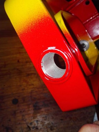 Prensa proveniente de un kit aniversario.

 Personalizada con los colores de la bandera más bonita del 01