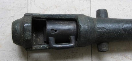 Voy a colocar unas fotos de un arma larga alemana de llave de mecha del siglo XVI. 22