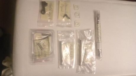 Por falta de tiempo para practicar, pongo a la venta esta fabulosa CZ SP-01 Shadow, prácticamente nueva 20