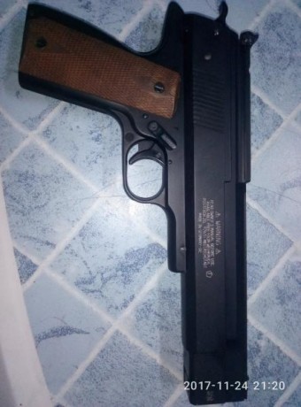pistola hw45  220euros...carabina reserbarda solo keda la pistola 51