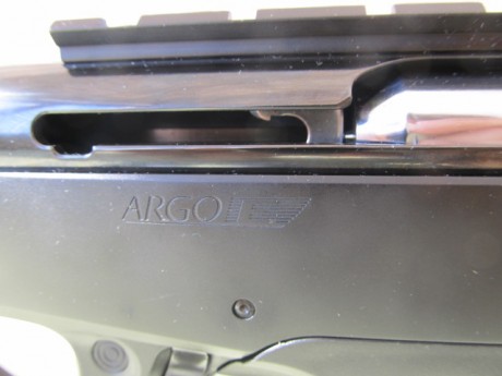 VENDO RIFLE SEMIAUTOMÁTICO BENELLI ARGO, SIN ESTRENAR, CON CARRIL PICCATTINI.
PUEDO AÑADIR VISOR VISOR 20