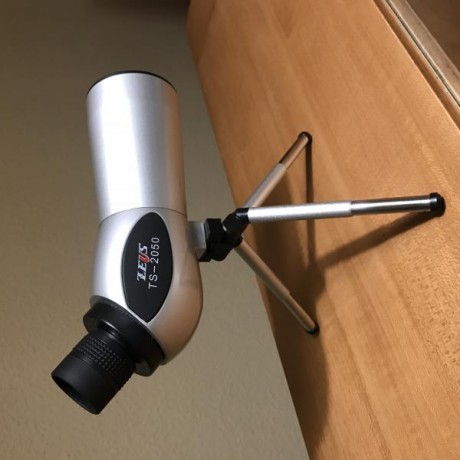 Vendo telescopio Zeus de 20 aumentos por 50 mm de lente. Zeus TS-2050. En estado impecable , nuevo, lleva 01