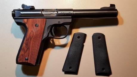 Vendo pistola Ruger 22/45 MK3 Target

Está adaptada para montar las cachas de cualquier modelo 1911 estandard 01