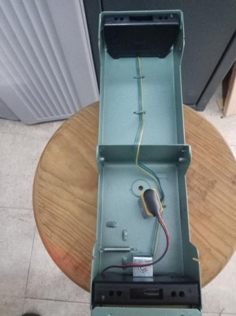 Estado excelente, manual de instrucciones original en inglés, con todas sus varillas y pantallas en perfecto 01