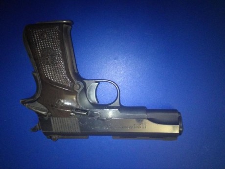 Hola,he abierto este hilo para que todos aquellos que tengais armas Españolas,podais lucirlas aqui con 70