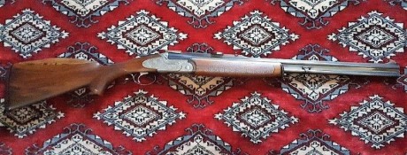 Buenas:
Un buen amogo me pide que ponga este arma a la venta:
RIZZINI EXPRESS 9,3X74R modelo 92
En muy 11