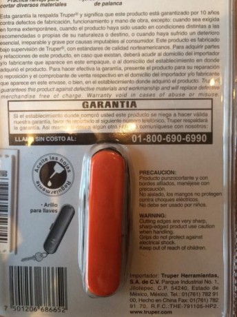 Buenas noches compañeros, vendo navaja mini swischamp, similar a la victorinox, con las mismas funciones 20