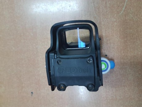 Se vende visor holografico Eotech MPO III con marcas leves de uso en el protector, las lentes trasera 00