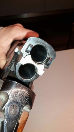 Vendo lote de escopeta corredera fabarm de 8 tiros, escopeta superpuesta sarriugarte, ambas en buen estado 11