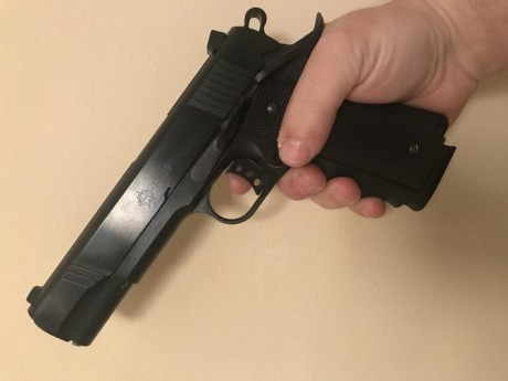 Hola buenas vendo norinco 1911 monohilera está como nueva poquísimos disparos. Mando fotos y se puede 30