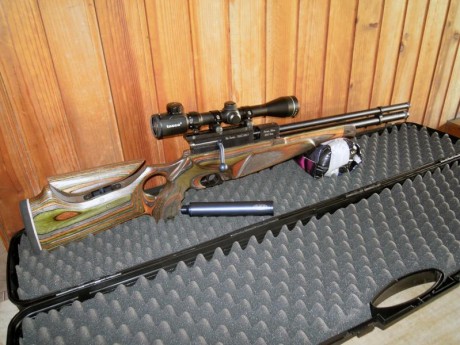 Hola, esto es una pequeña toma de contacto con dos modelos de carabinas BM Gun, muy breve, pues hoy por 10