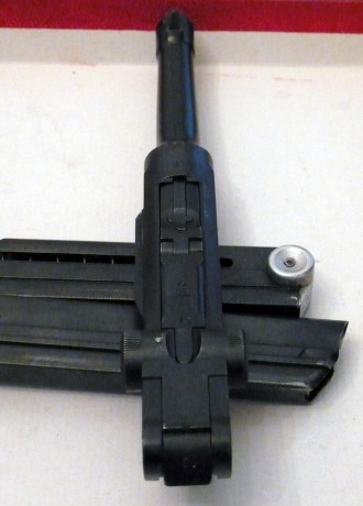 Se vende Luger P08 S/42 año 1936 calibre 9mm todos los números coincidentes, el estado es excepcional, 61