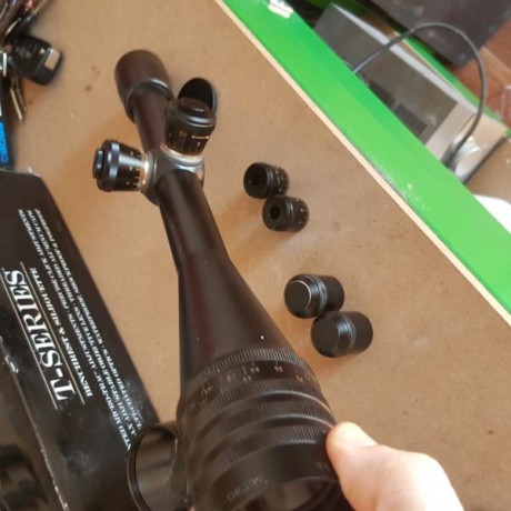 Hola compañeros en esta ocasión pongo en venta un visor Weaver t 36 x 40 tubo de 25.

Lo compré hace poco 01