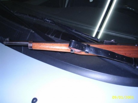 Vendo esta carabina del 9 parabellum por no darle uso ya. Con su correa reglamentaria
350 euros .  Saludos 01