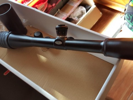 Hola compañeros en esta ocasión pongo en venta un visor Weaver t 36 x 40 tubo de 25.

Lo compré hace poco 62