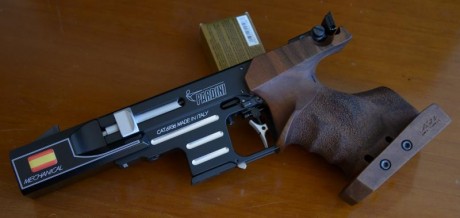Vendo pistola Pardini SP Rapid Fire Cal. 22 L.R. (Mecánica).
Fabricada a finales de 2015, adquirida en 01
