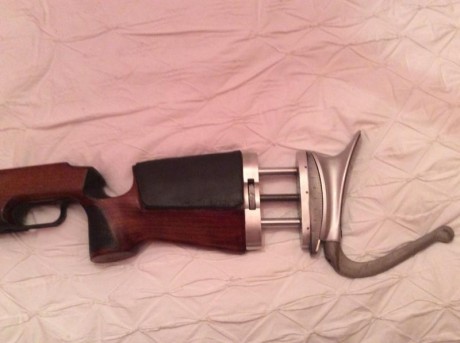 Vendo culata anschutz acción redonda con cantonera extensible anschutz por 120€ (Portes a cargo del comprador) 02