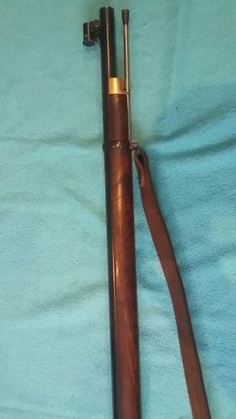 Retirado de la venta
 fusil Volunteer de Hege.
Calibre 451
Alexander Enry. Small Bore. 10