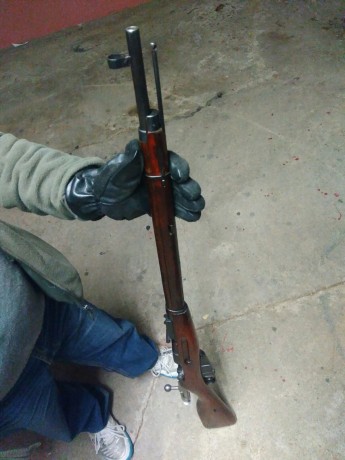 Hola compañeros vendo un rifle mosin nagant con la misma  numeracion en el rifle, cargador y cerrojo.
No 11