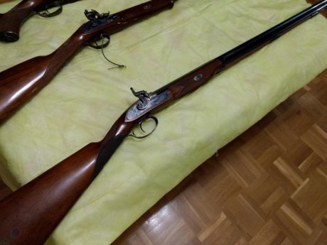 Por defuncion de un compañero ,los herederos me piden que ponga a la venta las siguientes armas de avancarga.
 20