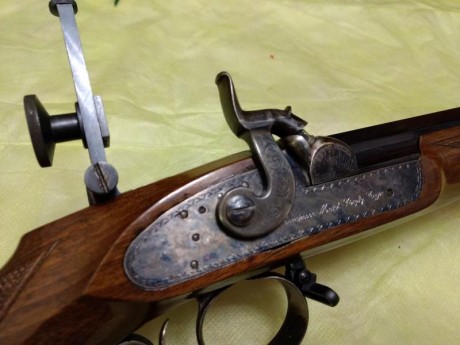Por defuncion de un compañero ,los herederos me piden que ponga a la venta las siguientes armas de avancarga.
 31