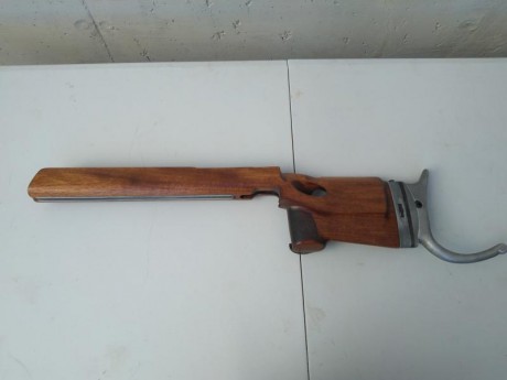Buenos días a todos,

   VENDIDA!!!!!   ....se puede cerrar 

Vuelvo a poner en venta la carabina de precisión 30