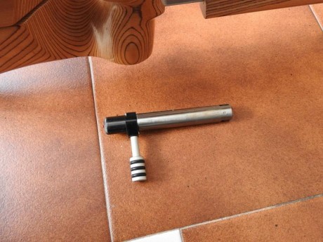 .... vendo esta carabina; esta como nueva, garantizado. Solo ha tenido algunas tiradas. 
Diopter (iris) 01