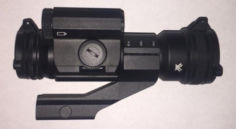 Se vende este magnífico visor de punto rojo/verde VORTEX STRIKEFIRE II.
El visor se encuentra prácticamente 01