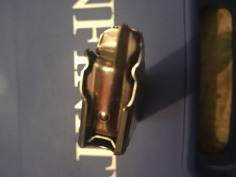 Vendo cargador de 9mm nuevo a estrenar 
Para 1911 comprado en Top Gun
  Precio 28 €   portes peninsula 01