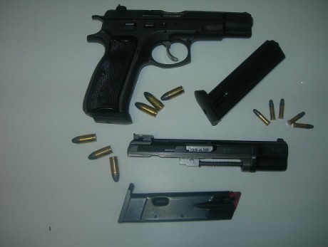 Cambio cargador para kit cz  de 10 disparos+tapeta contrapesada para cargador+tapeta de goma, por 2 cargadores 00
