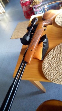 Vendo ejemplar absolutamente nuevo del todo, madera y pavonado perfectos.
 Cal .177 se encuentra en Pontevedra 02
