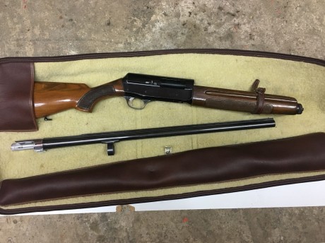 buenas 

un amigo me ha pedido que le ponga un anuncio , es un rifle Marlin de palanca del calibre 30/30 01